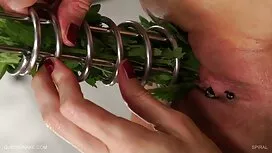 من أجل المال سكسي اخ ...