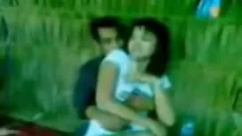 الطبيب الماهر باستخد ...