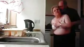 مارس الجنس طالب نحيل ...
