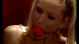 امرأة كزاخية رقيقة ، ...