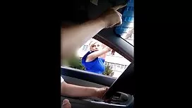 عاهرة ناضجة يخدم الع ...