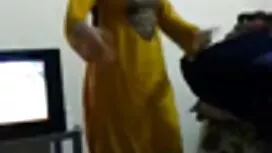 امرأة شهوانية الدهون ...