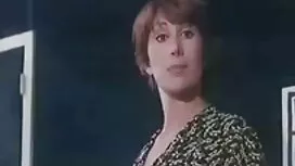 يمسح ثقب الشرج من زو ...